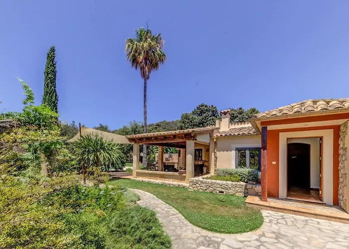 Villa Llenyater By Sealand Pollenca